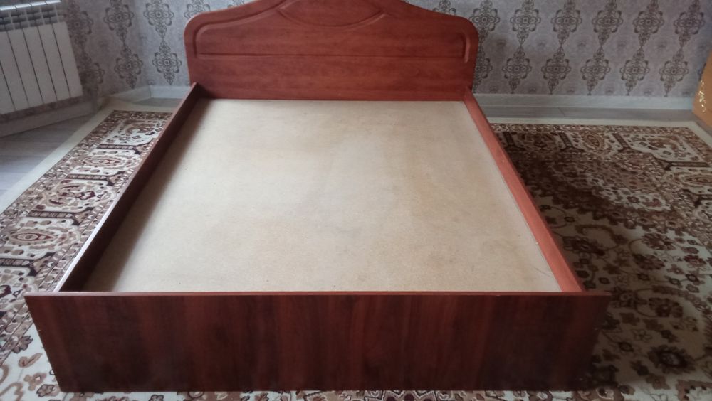 Спальное диван продается