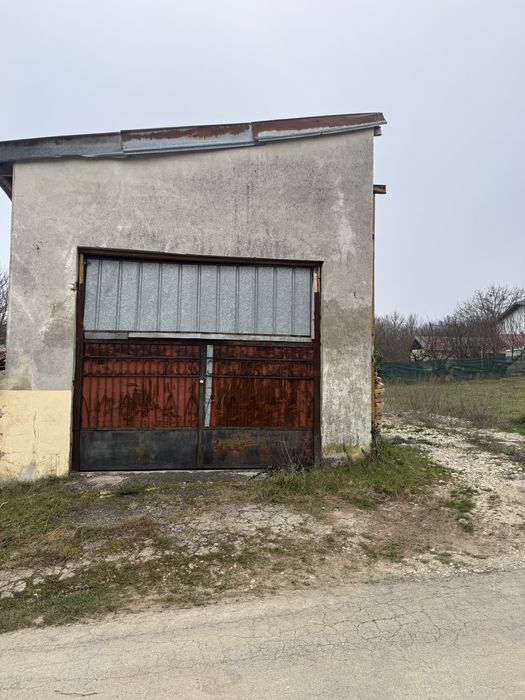Продава се Къща в с. Ушинци, Област Разград - 155 кв.м за 741 €/кв.м - Снимка #1