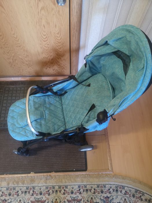Продам детскую коляску