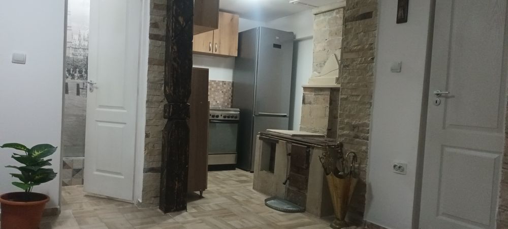 Inchiriez apartament pt revelion