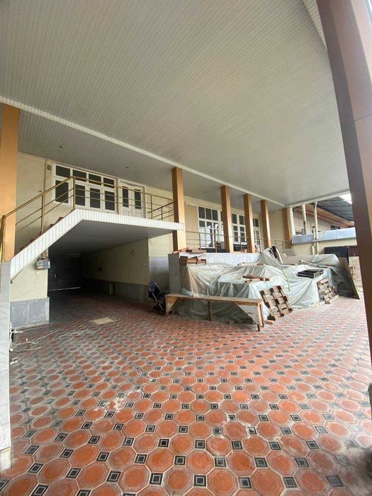 Участка сотилади O'rikzorda