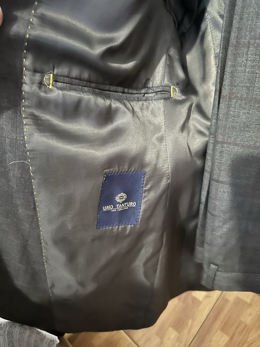 Продам мужской костюм