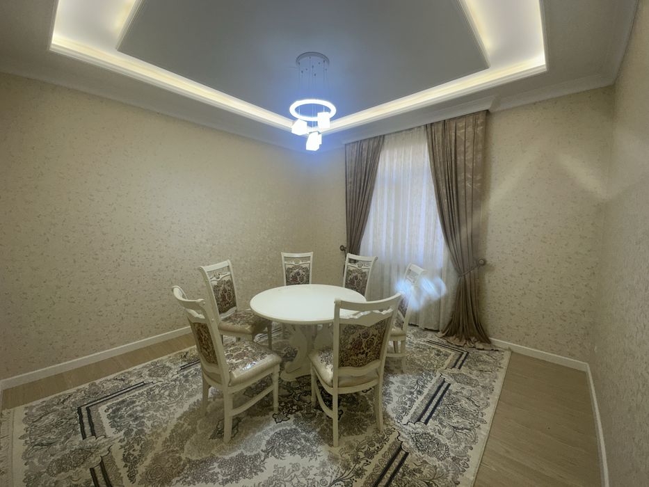 Срочна 2,4 сотих участка сотилади