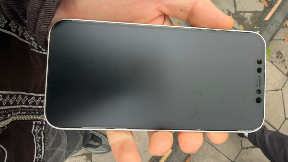 iPhone 12 64 gb