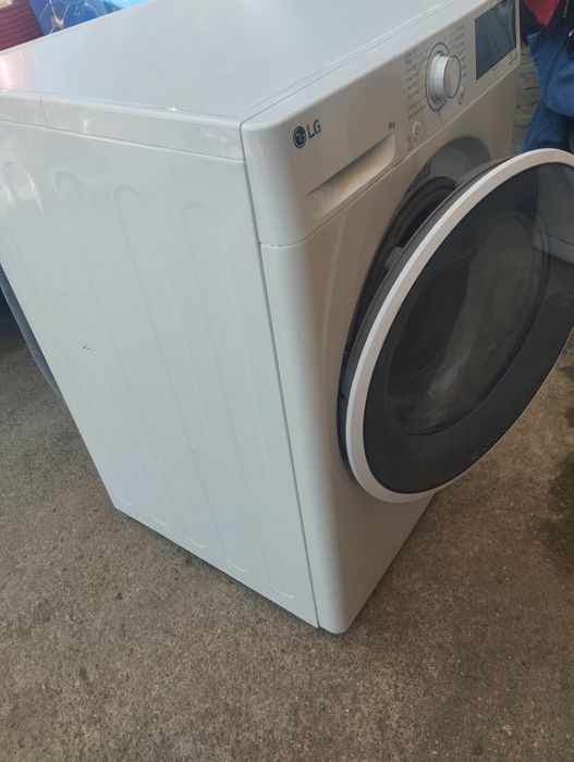 Mașină de spălat rufe 8 kg , LG -Direct Dreiv