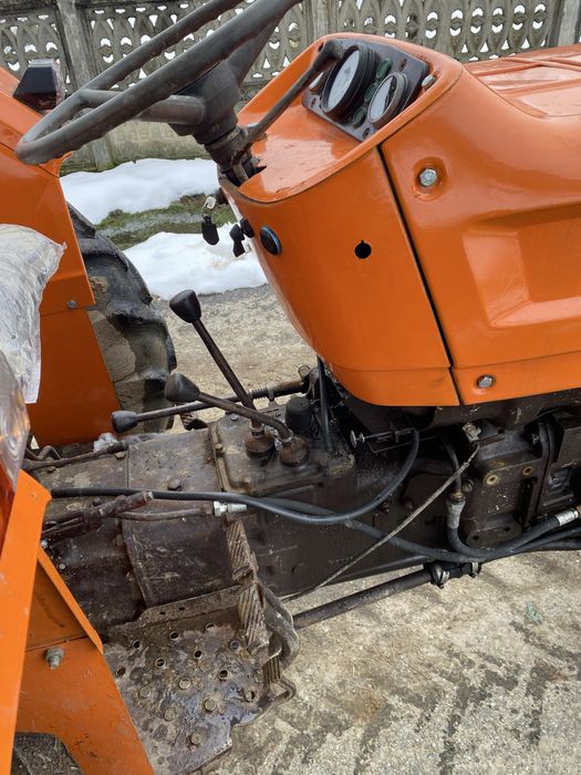 Tractor Universal 445 (453) DTC 4x4 45 cp SEPA, model export