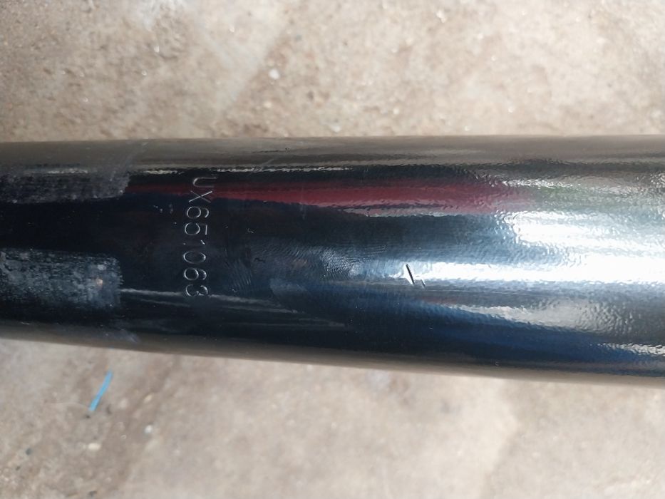 Vind amortizoare nefolosite passat benzina b6 benzina