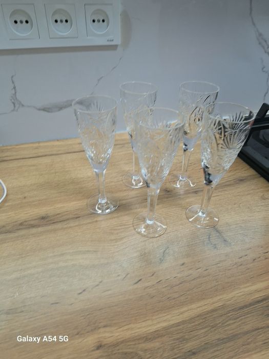 Продам рюмки хрусталь