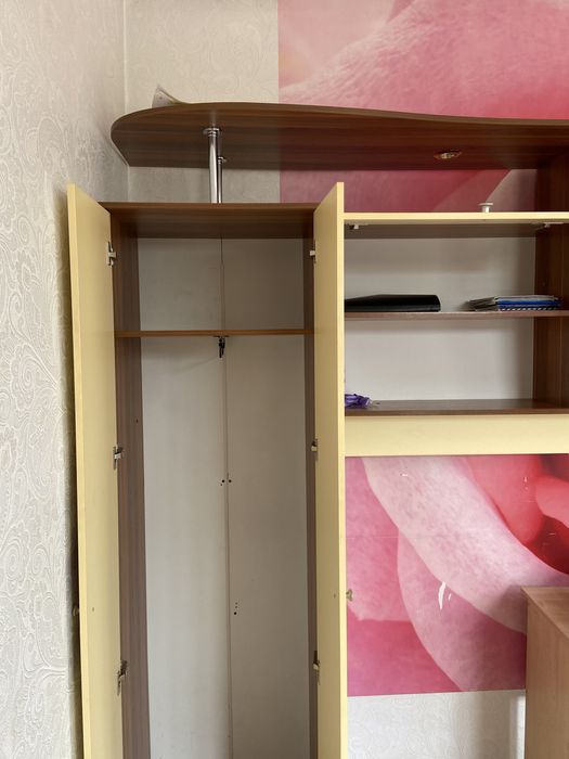 Шкаф в хорошем состоянии