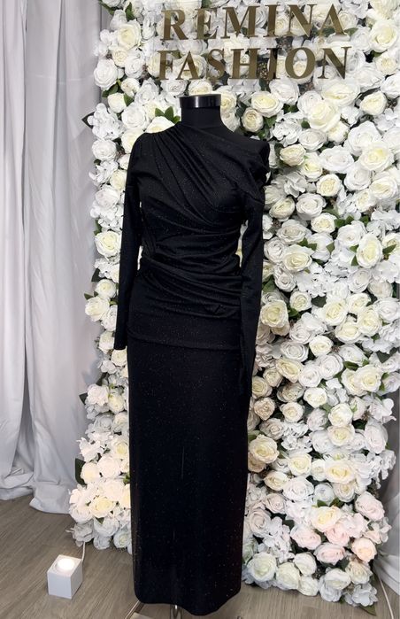 Черна рокля официална