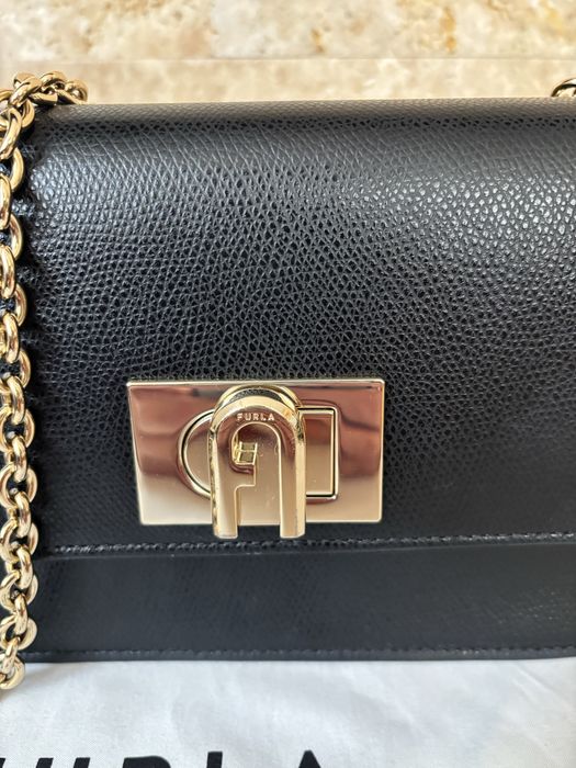 Дамска чанта FURLA