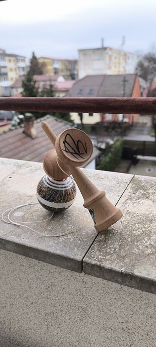 Kendama Krom Noia 5 semnată de XRemus.