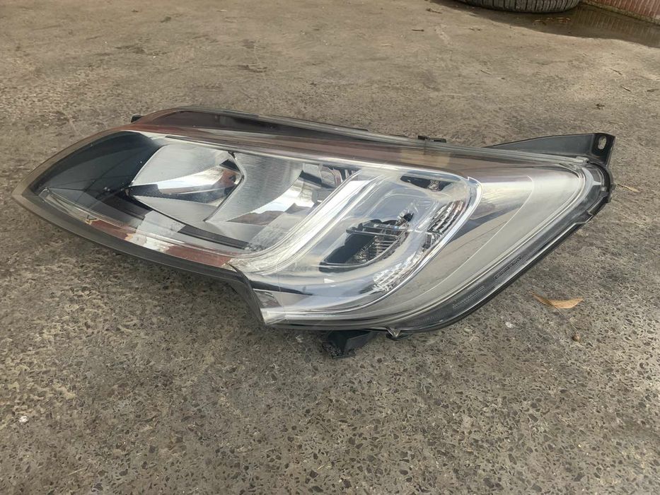 Ляв фар за Дукато, Боксер