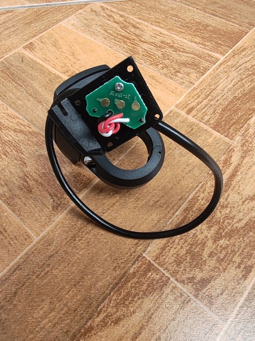 Vând controller Bosch Intuvia