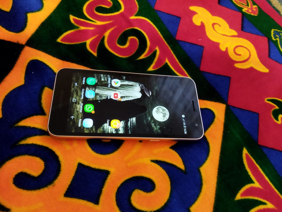 Самсунг ДЖи 2 хороший