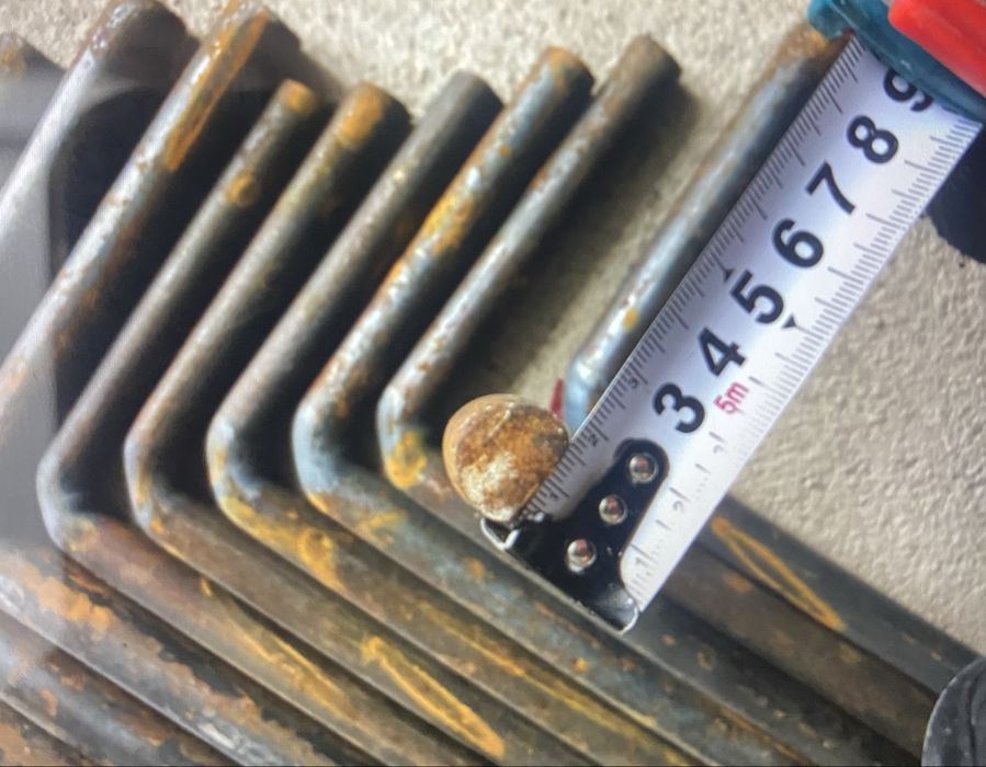 фундаментные (анкерные) болты.