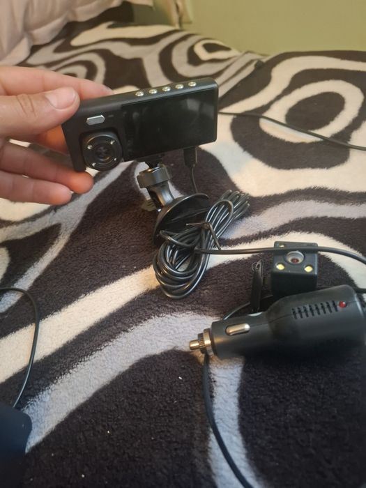 Se vinde camera fata spate 360 rotire