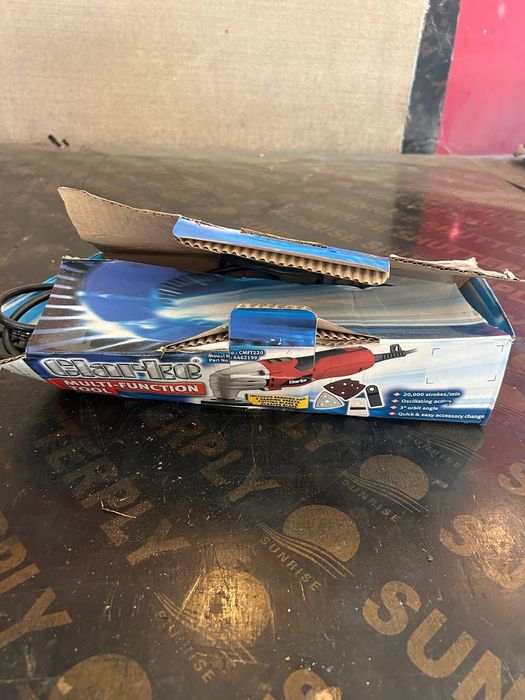 Мултитул шлайф машина,нова 220 волта внос от Англия