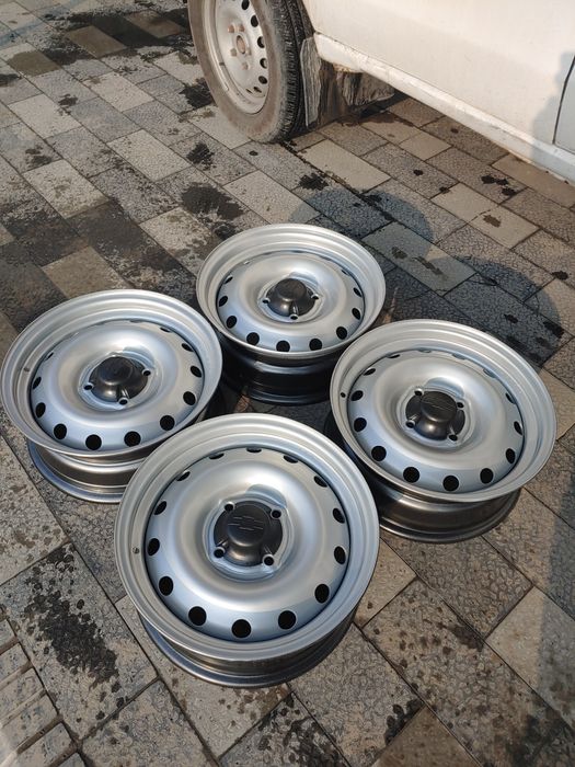 Damas va Labo uchun R15 seriy va qora diskalarimiz bor sotuvda.