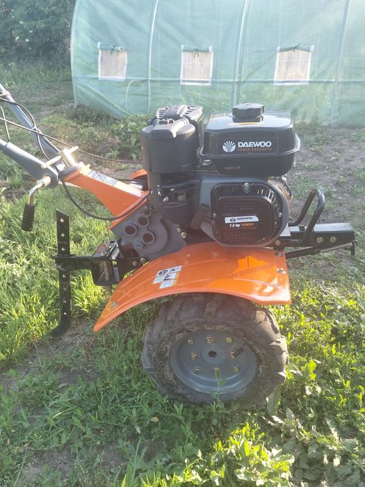 Продавам мотофреза Daewoo