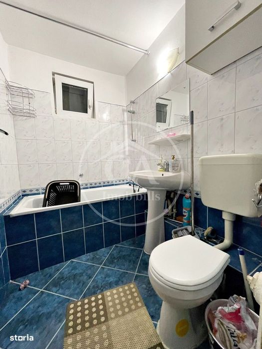 Apartament de închiriat cu 3 camere în zona Rogerius, Oradea