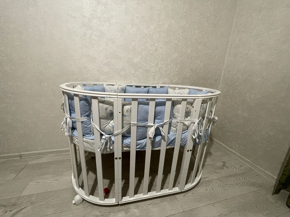 Детский кроват почти жана