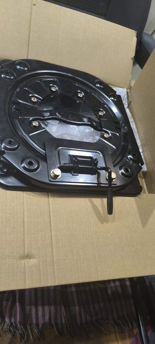 Конзола за направа на въртяща седалка