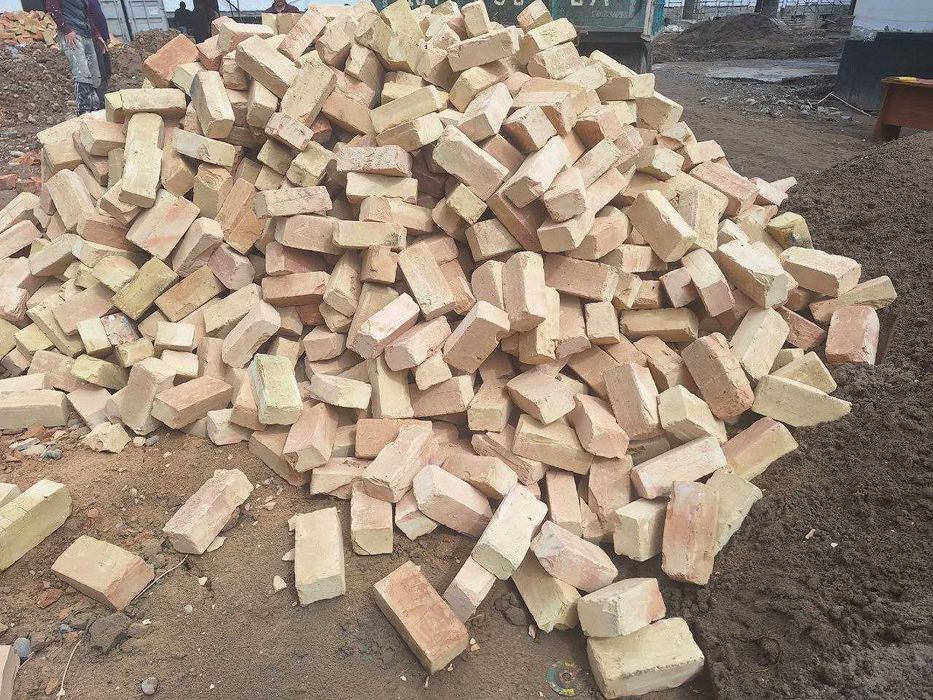 Пишган сифатли Гиштларимиз бор