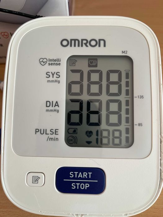 Автоматичен апарат за кръвно Omron M2
