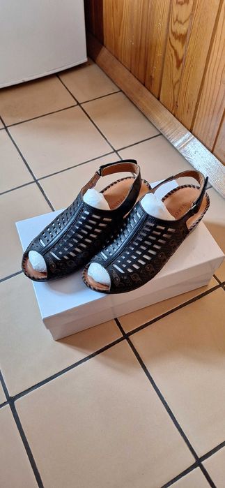 Сандали  Veronela