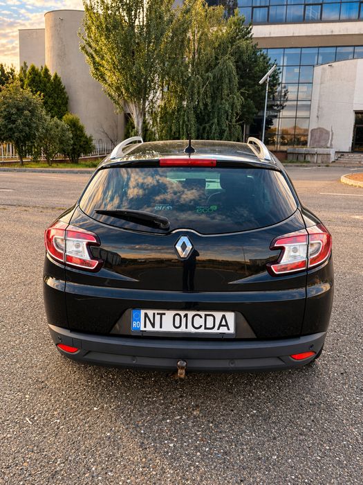 Renault Megane 3 Facelift BOSE Edition | 1.6 dCi 130 CP | 2014 | Full Option
