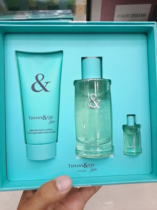Tiffany & Co Love For her