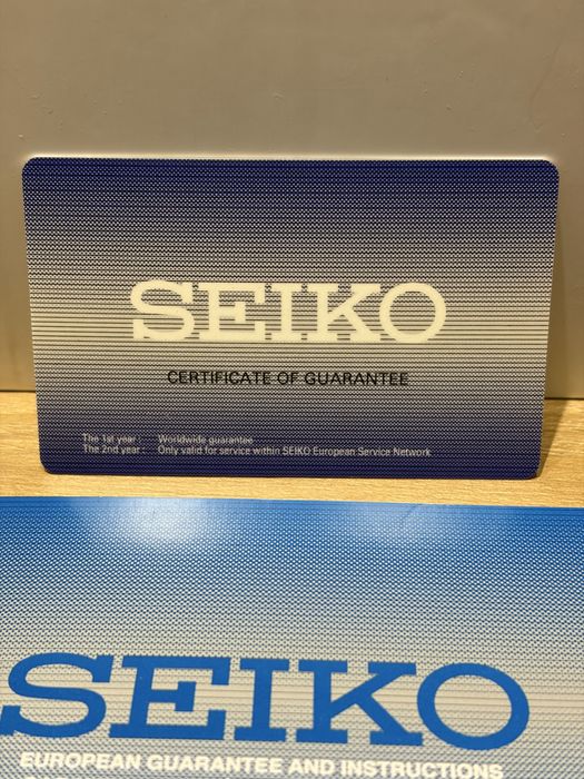 Seiko SNE597P1 Diver 200 m