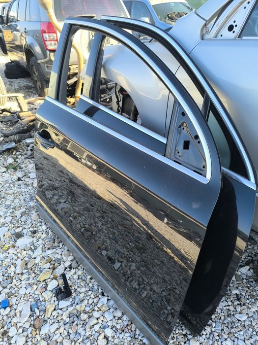 Предна дясна врата Audi Q7 2006г.