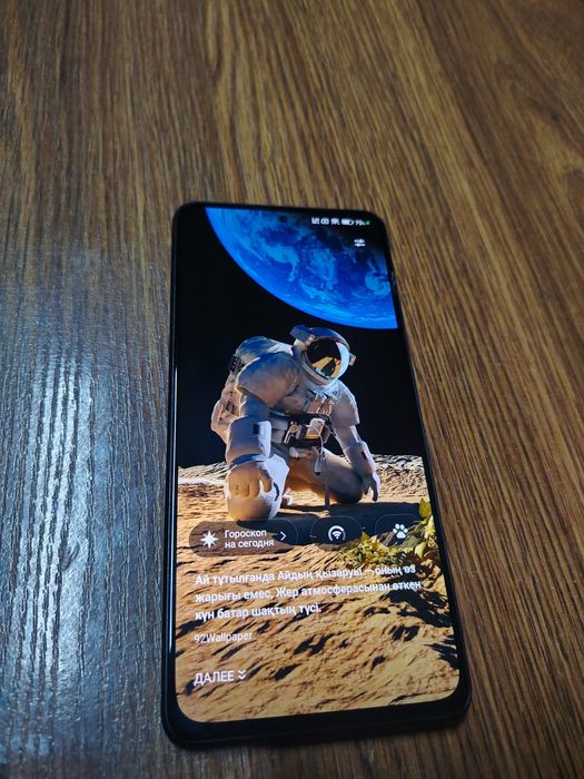 Телефон Xiaomi Poco F3