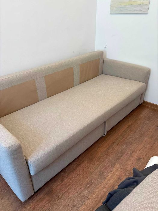Canapea extensibila cu 3 locuri, model  FRIHETEN Ikea. Ca noua!