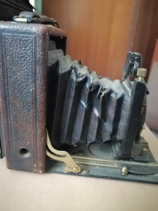 Ретро фотоапарат CRONOS