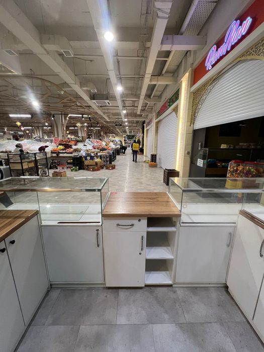 Витрина для магазинов