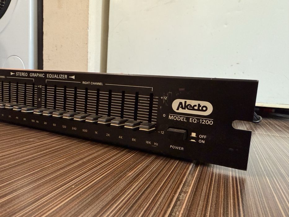 Еквалайзер Alecto