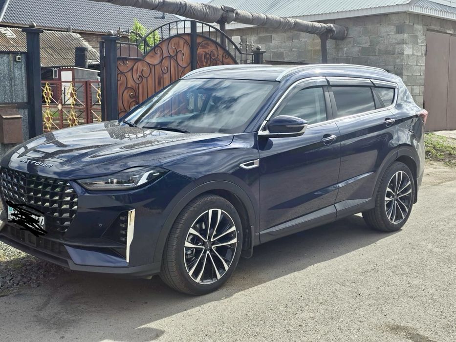 Продам Jetour X 70 plus