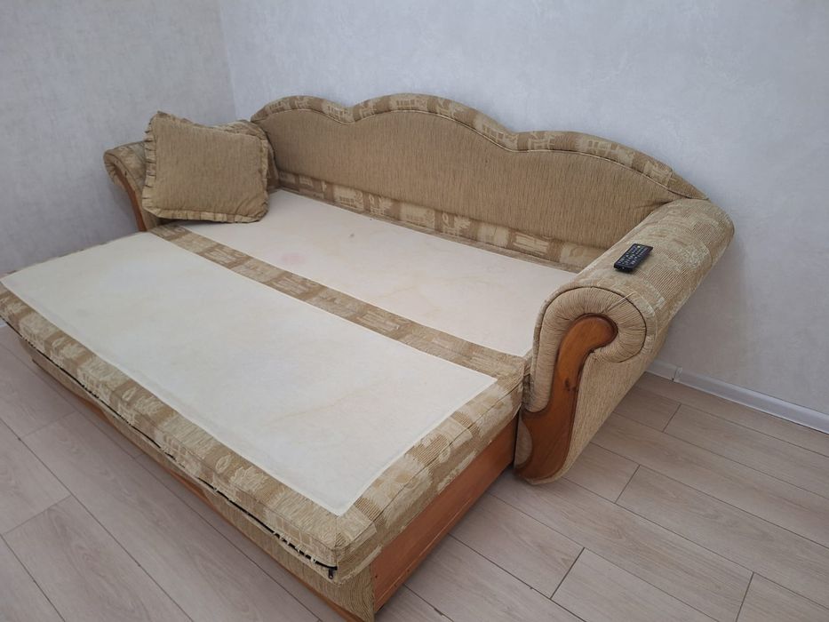 Продам раскладной диван