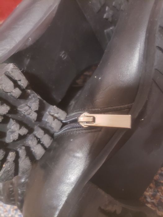 Дамски боти от естествена кожа