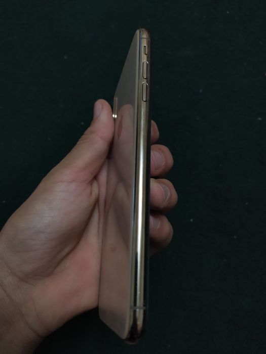 iphone XS MAX sotiladi holati ideal