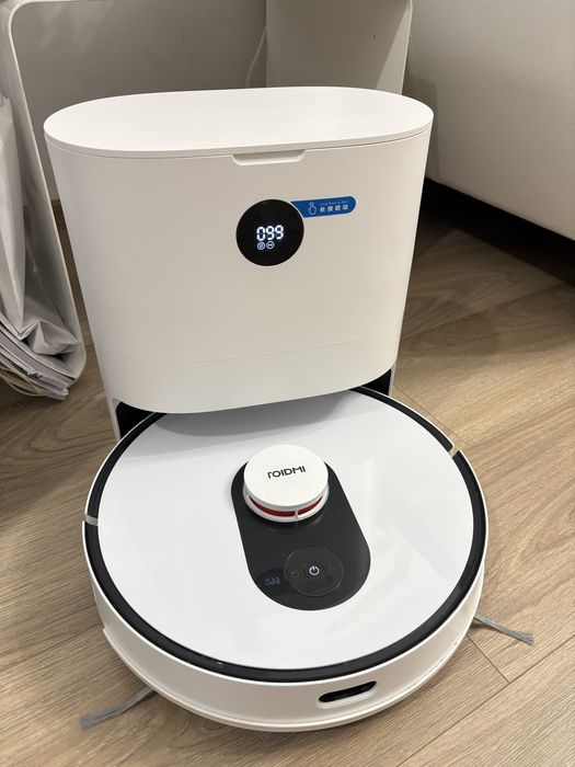 Roidmi Eve Plus Робот за сухо и мокро почистване