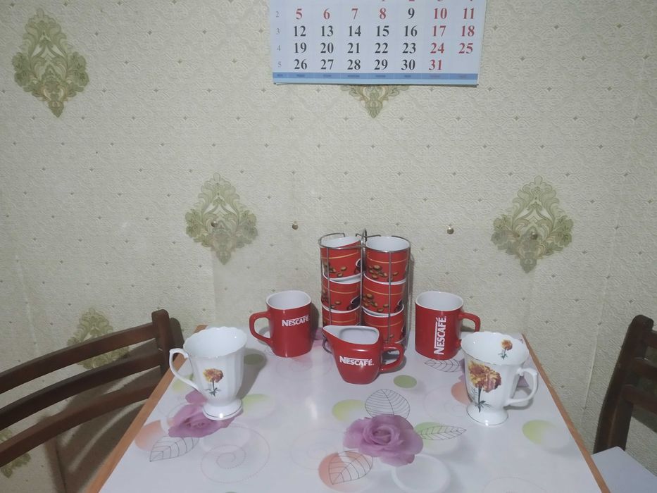 Распродажа посуды, кухонная утварь