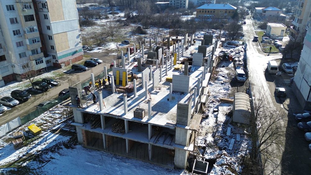 Продава се Тристаен апартамент в Търговище, Запад 3 - 92 кв.м за 599 €/кв.м - Снимка #3