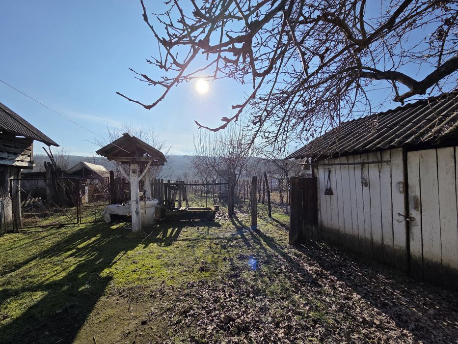 Casa + teren  Aninoasa sat Groserea