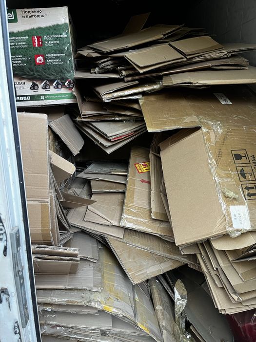 Продам короби в хорошем состаяний