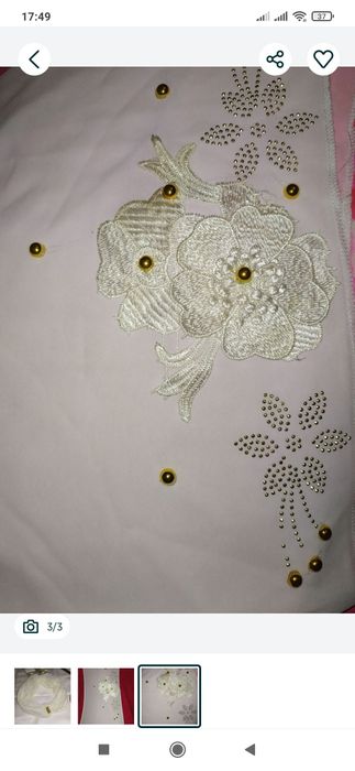 Янги 2 та бош кийим сотилади.