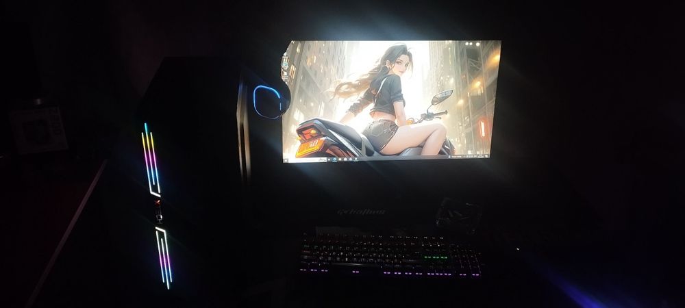 Full Kamplekt Sborka  RX 8GB Manitor 27 Full HD